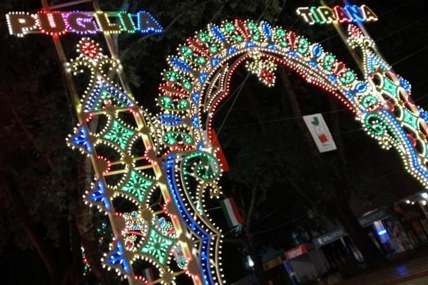 Luminarie in Albania